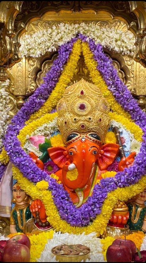 Sidhi Vinayak Ganpati, Siddhi Vinayak Ganpati, Sidhi Vinayak Mumbai, Hinduism Facts, Ashapura Maa, Ganesh Jayanti, Maa Photo, Jay Shree Ganesh, Ganesh Temple