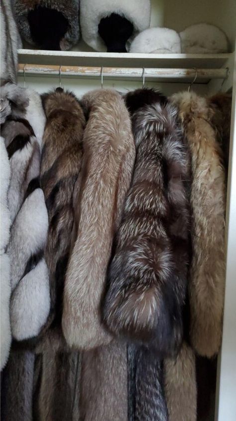 How to Get the Mob Wife Aesthetic With Faux Fur Coats Fur Coat Aesthetic, Fur Aesthetic, Mob Wife Aesthetic, Wife Aesthetic, The Mob, Faux Fur Coats, Fabulous Furs, Concert Fashion, Mob Wife