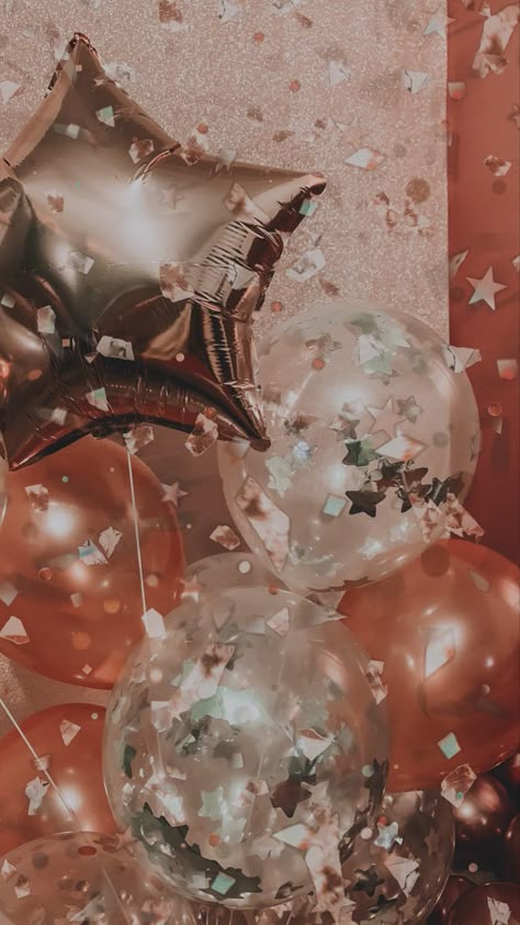 30th Birthday Background Wallpapers, Birthday Instagram Background, Bday Balloons Aesthetic, Birthday Asthetics Background, Birthday Vibes Wallpaper, Celebration Background Aesthetic, Happy Birthday Photo Background, Balloon Asthetic Picture, 20th Birthday Wallpaper