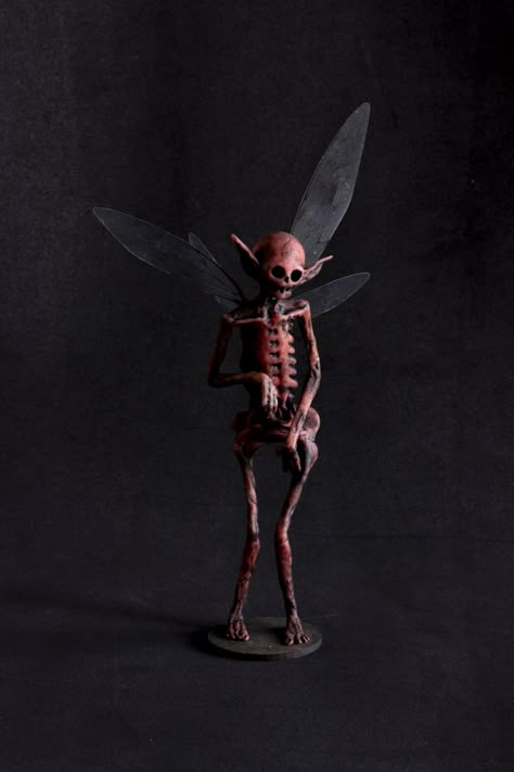 Red fairy made and sold by Umbratheca. This one is going to have link to my instagram account. Occult Sculpture, Undead Fairy, Puppet Inspiration, Character Sculpture, Red Fairy, Miniature Photography, Humanoid Creatures, Dark Images, Cool Monsters