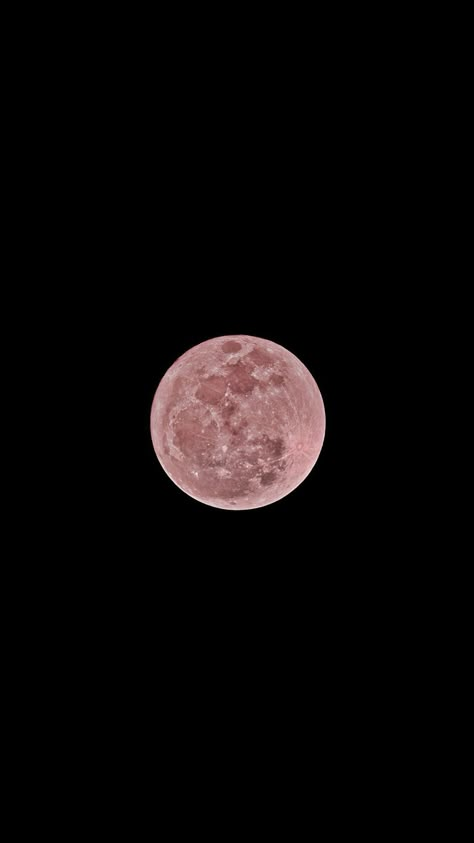 Pink Moon Wallpaper, Gambar One Direction, Wallpaper Moon, Iphone Lockscreen Wallpaper, The Moon Is Beautiful, Moon Wallpaper, Moon Photography, Iphone Lockscreen, Iphone Wallpaper Photos