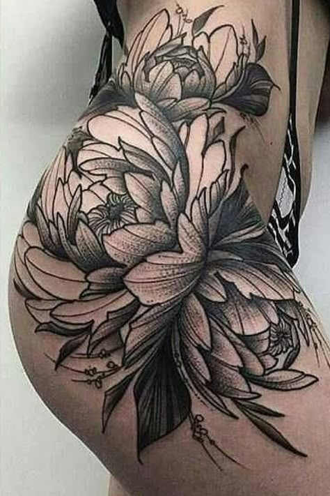 Women Flower Tattoos, Hip Tats, Chrysanthemum Tattoos, Tattoos For Women On Thigh, Thigh Piece Tattoos, Flower Tattoos For Women, Mario Tattoo, Hip Tattoo Designs, Hip Thigh Tattoos