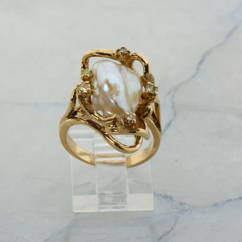 Vintage Engagement Rings Not Diamond, Unquie Wedding Rings, Vintage Italian Engagement Rings, Taurus Engagement Ring, Art Deco Pearl Ring, Engagement Rings Untraditional, Antique Engagement Rings Vintage 1920s Gold, Opal Ring Stack, Gold Engagement Ring With Silver Band