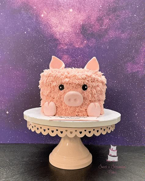 Pig Birthday Cake Ideas Images (Pictures) Pig Cake Design, Kid Party Food, Pig Birthday Theme, Violet Cake, Piggy Party, Birthday Thoughts, Piggy Cake, Pig Cupcakes, Cake Design Images