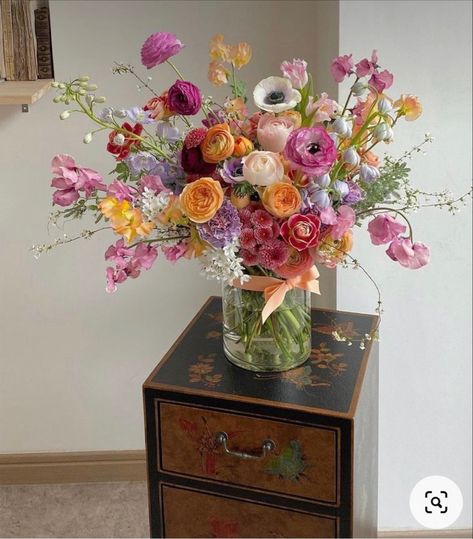 Boquette Flowers, Nothing But Flowers, Flower Therapy, Beautiful Bouquet Of Flowers, Beautiful Bouquet, Love Flowers, My Flower, Flower Shop, Pretty Flowers