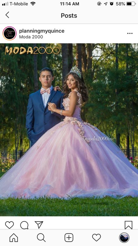 Tangled Quince, Blush Pink Quinceanera Dresses, Quince Pics, Quinceanera Court, Quince Photoshoot Ideas, Pink Quinceanera Dresses, Quince Pictures, Quinceanera Pictures, Quincenera Dresses