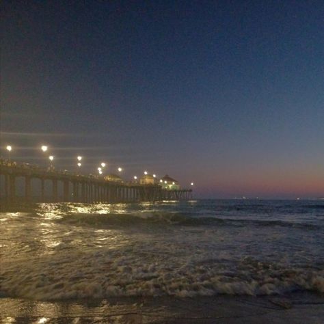 Huntington Beach Aesthetic, Huntington Beach California Aesthetic, Long Beach Aesthetic, Virginia Beach Aesthetic, Venice Beach Aesthetic, Hunington Beach, Sea Icons, California Night, Children Of Eden