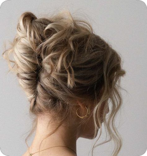 EASY French Twist Updo Hair Tutorial for Long Hair Hair High Updos, Up Do Hairstyles Long Hair, Wispy French Twist, Easy Self Updos For Medium Hair, Curled French Twist, Easy Updos Long Hair, Updos For Medium Length Hair Diy, Bridal Hair French Twist With Veil, Messy Curly Updo Tutorial