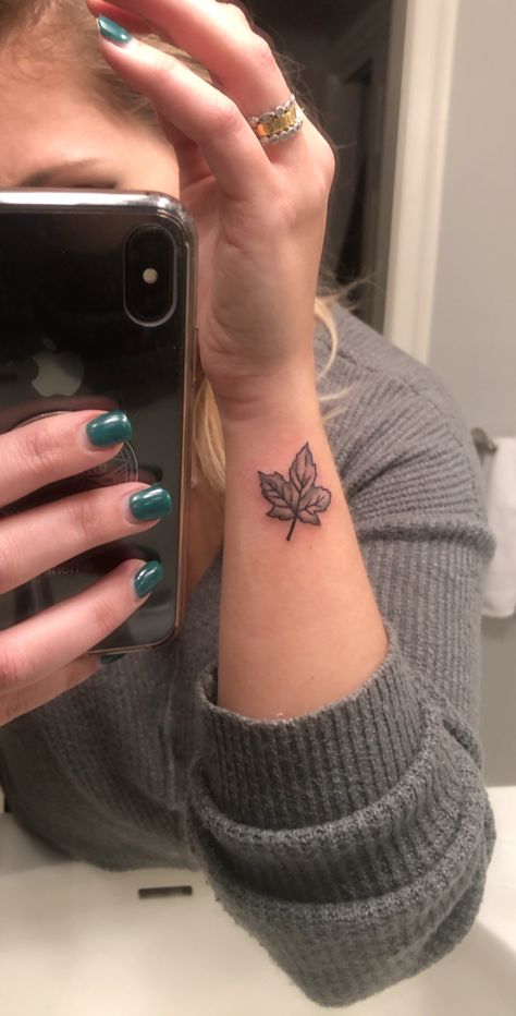 Small Fall Leaves Tattoo, Pumpkin Wrist Tattoo, Fall Time Tattoos, Fall Tattoo Ideas Autumn Black And White, Autumn Inspired Tattoos, Autumn Tattoos For Women, Fall Tattoos For Women, Leaf Tattoo Wrist, Fall Tatoos