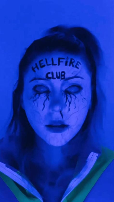 Natasha Jane Wood, Stranger Things Dress, Crazy Makeup Looks, Halloween Ideas 2022, Makeup Crazy, Funny Stranger Things, Scoops Ahoy, Halloween Face Paint, Creepy Makeup