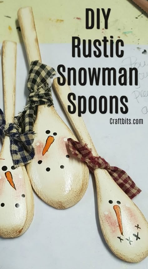 Primitive Christmas Ornaments, Primitive Christmas Crafts, Diy Snowman Decorations, Wooden Spoon Crafts, Painted Spoons, Christmas Spoons, Snowman Crafts Diy, Find Santa, Spoon Crafts