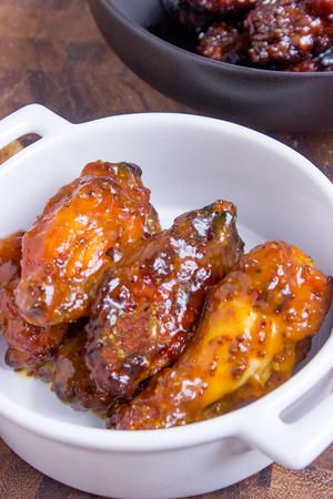 Copycat KFC Georgia Gold Chicken Recipe Wings Dinner, Gold Sauce, Chicken Bryan, Bbq Chicken Wings Recipe, Honey Mustard Chicken Recipes, Cooking Chicken Wings, Mustard Chicken Recipes, Homemade Honey Mustard, Dinner Then Dessert