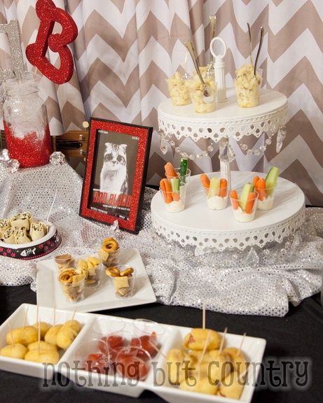 Taylor Swift Favorite Food, Food For Taylor Swift Party, Taylor Swift Themed Appetizers, Taylor Swift Inspired Party Food, Taylor Swift Themed Party Snacks, Taylor Swift Eras Food Ideas, Taylor Swift Themed Foods, Taylor Swift Themed Food Ideas, Taylor Swift Menu Ideas