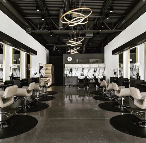 French Hair Couture in Carmel, IN is the perfect combination of effortless and elegant! ⚜️🖤  #myminerva #modernsalon #salontoday #hairdresser #hairstylist #hairbrained #behindthechair #minervabeauty #beminervabeautiful #interiordesign #saloninterior #salondecor #salonlife #salongoals #hairsalondecor #salonequipment #saloninspo #saloninspiration #salonstyle #frenchhairsalon, #newsalon #salonindiana #carmelsalon #carmelsalons #indianapolishairsalon #boothrental #boothrentalavailable Salon Lighting Ideas, Beauty Salon Stations, Luxury Hair Salon, Salon Interior Design Ideas, Nail Salon Equipment, Austin Interior Design, Minerva Beauty, Barbershop Ideas, Barber Shop Interior