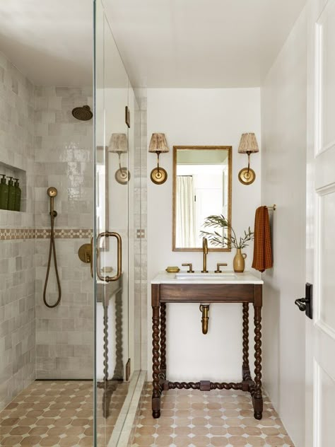 Spanish Style Half Bath, Spanish Interior Bathroom, Modern Spanish Style Homes Bathroom, Spanish Interior Design Bathroom, Spanish Revival Bathroom Ideas, Spanish Master Bath, Santa Barbara Interior Design, Tulum Bathroom Design, Spanish Style Powder Room