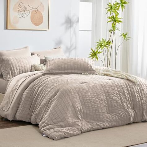 Khaki Bedding, Taupe Bedding, Sheets Bed, King Size Bed Sheets, Bed Comforter Sets, Vacuum Bag, Beige Bed, Beige Tones, Bed In A Bag