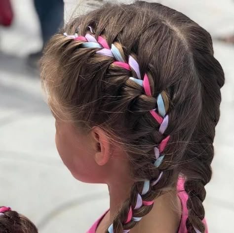 8 Ribbon Braid Hairstyles for Little Girls – HairstyleCamp Hair Ribbons Hairstyles, White Girl Braids, Ribbon Braids, French Braid Hairstyles, American Hairstyles, Ribbon Hairstyle, Braided Ponytail Hairstyles, Hairstyles For Girls, Girls Braids