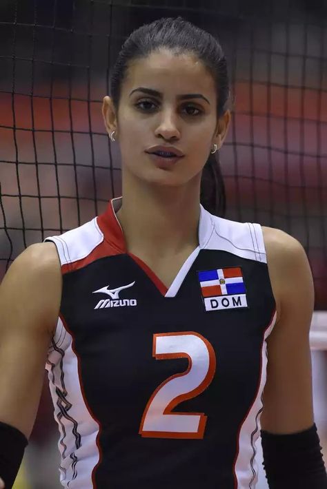 Winifer Fernandez, Dominican Republic Women, Volleyball Photography, Volleyball Girl, Female Volleyball Players, Sport Volleyball, Women In Sports, Women Volleyball, Sporty Girls