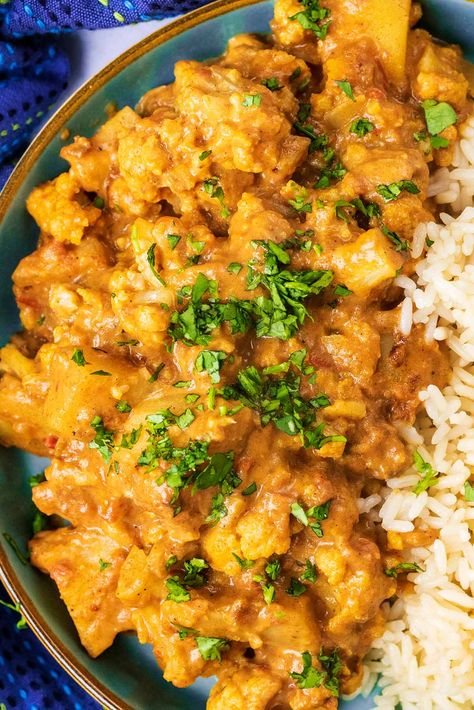 Cauliflower And Sweet Potato Curry, Batch Cook Vegetarian, Cauliflower Potato Curry Recipes, Cauliflower And Potatoes Curry, Slow Cooker Aloo Gobi, Potato Indian Curry, Instant Pot Potato Curry, Cauliflower Masala Curry, Potato And Cauliflower Curry