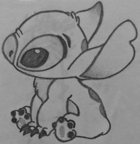 Lio Stitch Drawing, Stitch Sketch Easy, Cute Drawings Of Stitch, Stitch Disney Sketch, Easy Drawings Of Stitch, Stitch Doodle Easy, Easy Stitch Drawings, Cute Stitch Drawings Easy, Drawing Ideas Easy Stitch