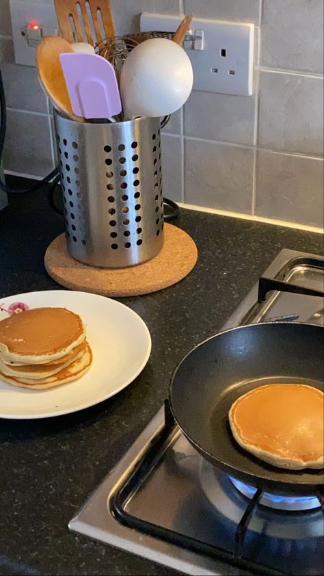 Pancake Ig Story, Morning Photos Instagram, Morning Food Snap, Fake Ig Story Morning, Morning Fake Story, Pancakes Aesthetic Instagram, Fake Insta Story Morning, Pancakes Instagram Story, Good Morning Story Instagram