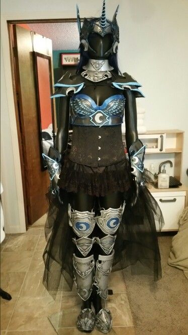 Nightmare moon Armor Nightmare Moon Cosplay, Moon Armor, Pony Costume, My Little Pony Cosplay, Moon Costume, My Little Pony Costume, Moon Cosplay, Ancient Armor, Nightmare Moon