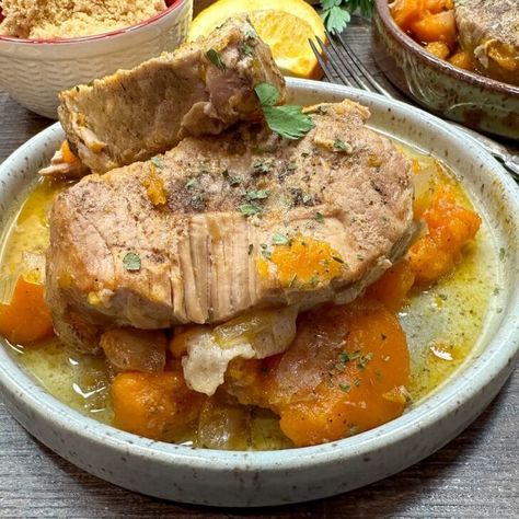 Slow Cooker Pork Chops and Sweet Potatoes - Back To My Southern Roots Apple Pork Chops Crockpot, Lean And Green Crockpot, Pork Chops And Sweet Potatoes, 5 Ingredient Crock Pot Recipes, Pork Chops Crockpot, Potato Recipes Crockpot, Crock Pot Sweet Potatoes, Easy Pork Recipes, Pork Crockpot