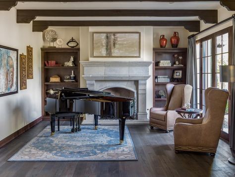 20 Room Designs with a Piano | HGTV Piano Room Design, Piano Room Ideas, Grand Piano Living Room, Grand Piano Room, Piano Rooms, Piano Room Decor, Piano Living Rooms, Mediterranean Living Rooms, Mediterranean Living Room