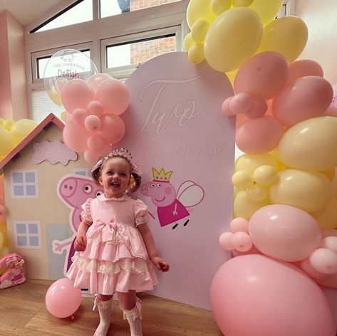 Peppa Pig Birthday Party 1st, Diy Peppa Pig House Backdrop, Peppa Pig Birthday Backdrop, Peppa Theme Birthday Party, Peppa Pig 2nd Birthday, Peppa Pig Backdrop, Peppa Pig Themed Birthday Party, Pig Themed Birthday Party, Pig Birthday Decorations