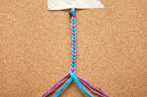 How to Make a 4 Strand Braided Bracelet: 9 steps - wikiHow Diy Anklet, Diy Friendship Bracelets Easy, 4 Strand Braids, Friendship Bracelets Easy, Ankle Bracelets Diy, Braided Bracelet Diy, Yarn Bracelets, Anklet Designs