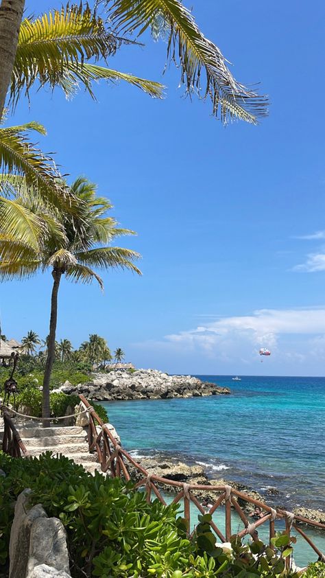 Beach Summer Wallpaper, Cancun Aesthetic, Xcaret Cancun, Cancun Beach, Cancun Beaches, Cancun Trip, Senior Trip, Aesthetic Travel, Dream Travel Destinations