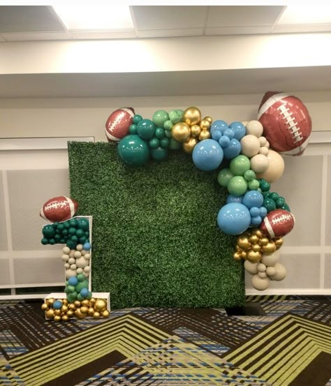 Football Themed Birthday Party Backdrop, Football Theme Balloon Garland, Football Theme Backdrop, First Year Down Balloon Arch, First Birthday Football Theme Baby Boy, First Year Down Backdrop, First Down Party, 1st Year Down Birthday Theme, Nfl Birthday Party Ideas