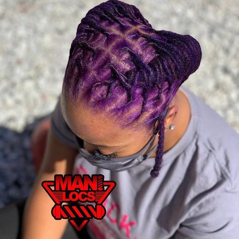 Purple Hair Inspo Color, Dyed Dreadlocks Black Women, Loc Hair Colors, Dark Purple Locs, Purple Locs Black Women, Loc Color Ideas Black Women, Dyed Dreadlocks, Purple Locs, Color Locs