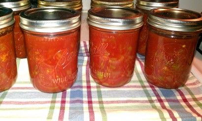 Salsa Homemade Rotel, Canned Gifts, Canning Soups, Canning Granny, Homemade Ketchup Recipes, Canning Soup, Hamburger Vegetable Soup, Canning 101, Homemade Ketchup