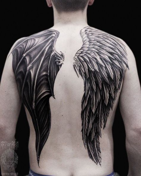 Dragon Wing Tattoo On Back, Angel Wings Tattoo Man, Masc Tattoos, Angle Wing Tattoos, Angel Wings Tattoo On Back, Angel Back Tattoo, Guardian Angel Tattoo Designs, Alas Tattoo, Wing Tattoos On Back