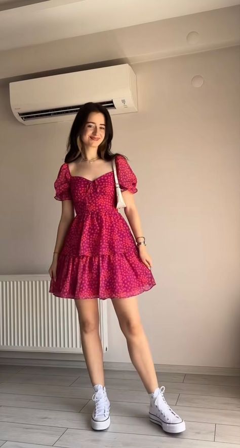 #partydress #summerwear #shopping #bohemiandress #vintage #dasterbalimurah #dasterbali #dressimport 40s Mode, Fest Outfits, Chique Outfits, Cute Dress Outfits, Trendy Dress Outfits, Everyday Fashion Outfits, Casual Day Outfits, Elegante Casual, Quick Outfits