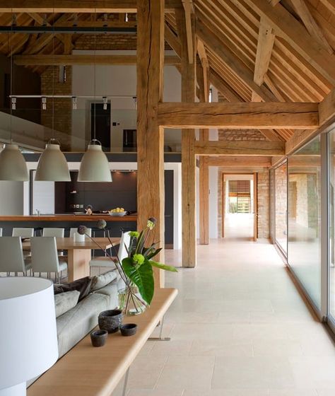 43 Fabulous barn conversions inspiring you to go off-grid Barn House Living Room, Converted Barn Homes, Barn Conversion Interiors, Barn Conversions, Contemporary Barn, Barn Houses, Barn Interior, Converted Barn, Barn Renovation