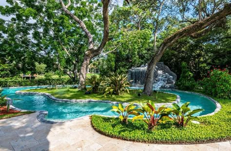 Lazy River Pool Ideas, Lazy River Backyard Diy, Backyard Lagoon Pool, House With Lazy River, Residential Lazy River, Lazy River Pool Backyard Diy, Lazy Pool Backyard, Putt Putt Backyard, 1 Acre Backyard Ideas With Pool