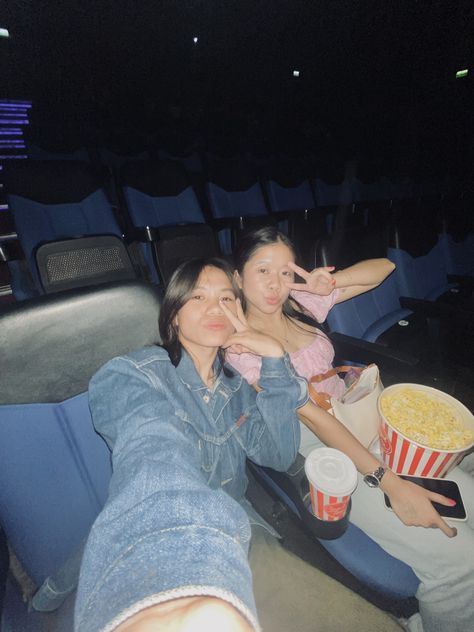 cinema together ^ ^ Watching Movies With Friends Aesthetic, Movie Theater Pictures With Friends, Movie Theater Instagram Pictures, Movie Theater Photoshoot Ideas, Cinema Poses Ideas, Cinema Insta Story, Movie Theater Pics, 2025 Picture, Theater Pics