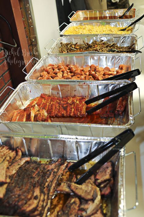 Bbq Style Wedding Reception Food Ideas, Meat Station Wedding, What To Serve At A Wedding Receptions, Southern Catering Food, Wedding Food Main Course Buffet, Backyard Potluck Wedding, Wedding Food Layout, Small Wedding Catering Ideas, Unique Wedding Food Ideas Catering