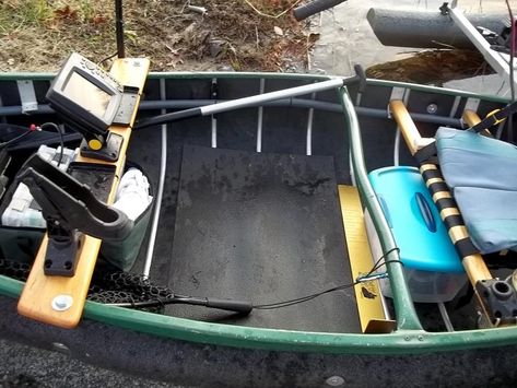 Grumman Canoe, Diy Boat Seats, Jon Boat Project, Aluminum Canoe, Canoe Accessories, Kayak Cart, Bass Boats, Canoe Building, Small Fishing Boats