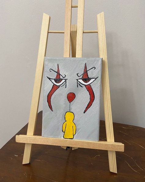 Easy Pennywise Painting, Painting Horror Ideas, Chucky Painting Easy, Paintings Square Canvas, Easy Horror Painting Ideas, Cool Simple Paintings On Canvas, Halloween Things To Paint, Paint Playhouse, Easy Painting Ideas On Canvas Halloween