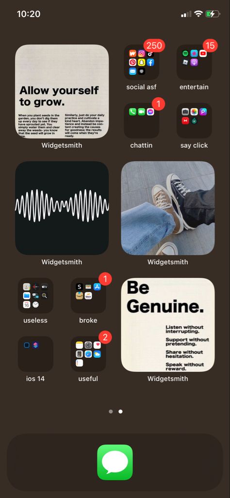 Ios Homescreen Organization, Iphone Background Layout Ideas, Ios Home Screen Layout Ideas, Ideas For Widgets Iphone, Cute Phone Home Screens Ideas, Customized Homescreen Iphone, Cool Homescreen Layout, App Organization Iphone Homescreen Ideas, Simple Iphone Wallpaper Home Screen