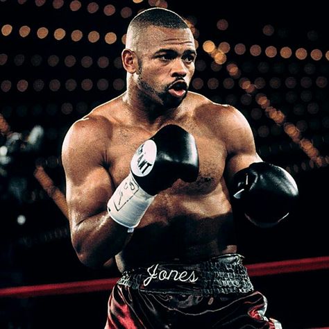 Roy Jones Tyson Tattoo, Black Boxers, Roy Jones Jr, Boxing Images, Ufc Boxing, Hand Wraps, Boxing Ring, I Am A Warrior, Boxing Posters