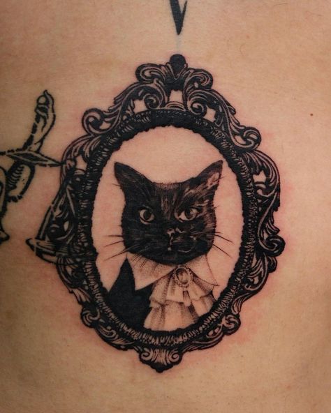 6 O 9 | His cat :) Done at @_atelierpearl | Instagram Multiple Cat Tattoo Ideas, Goth Victorian Tattoo, Mens Cat Tattoo, Shoulder Cat Tattoo, Russian Cat Tattoo, Cat Tattoos Traditional, Full Body Cat Tattoo, Cat Portrait Tattoo Frame, Salem Cat Tattoo