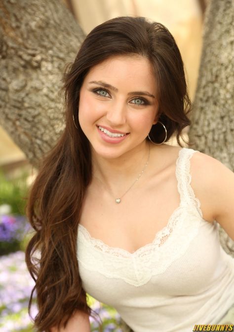 Ryan Newman Actress, Zeke And Luther, Ryan Whitney Newman, Pretty Celebrity, Manhattan Beach California, Prettiest Celebrities, Ryan Newman, Wednesday Afternoon, American Teen