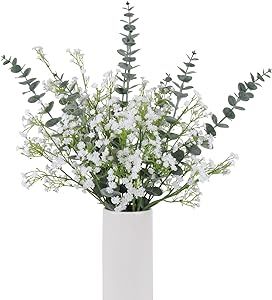 Fake Eucalyptus, Cozy White Cottage, White Gypsophila, Gypsophila Bouquet, Jade Wedding, Office Flowers, Vase Ideas, Wedding Table Designs, Breath Flowers