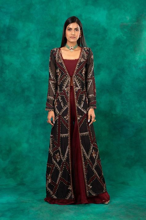 Types Of Frocks, Maroon Dress Outfit, Shrug Design, Maroon Gown, Cape Dresses, Ridhima Bhasin, Gown With Jacket, Dress Outfits Party, Sharara Pants