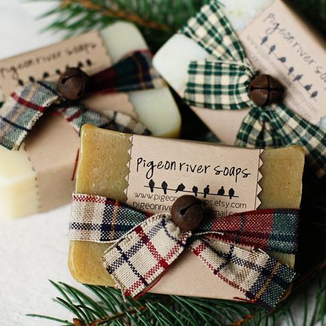 Pick 3 Holiday Wrapped Soap Bars  Country by pigeonriversoaps, $16.00 Christmas Soap Ideas, Making Lip Balm, Soap Packaging Diy, Goal Vision Board, Soap Package, Soap Packaging Ideas, Soap Christmas, Holiday Soap, Soap Gifts