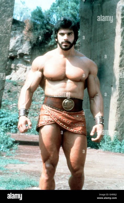 Hercules Marvel, Normal Poses, Lou Ferrigno, Wrestling Superstars, Celebrity Guys, Ideal Boyfriend, Comics Marvel, Cute Celebrity Guys, Golden Era